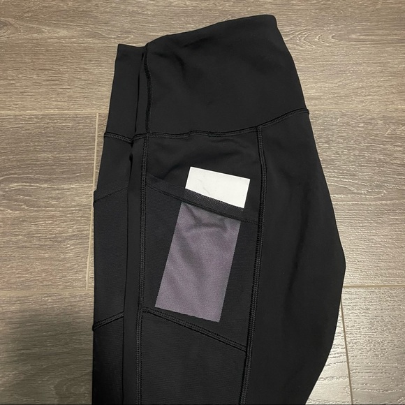 Lululemon Black Leggings with Mesh Pocket - Picture 3 of 6